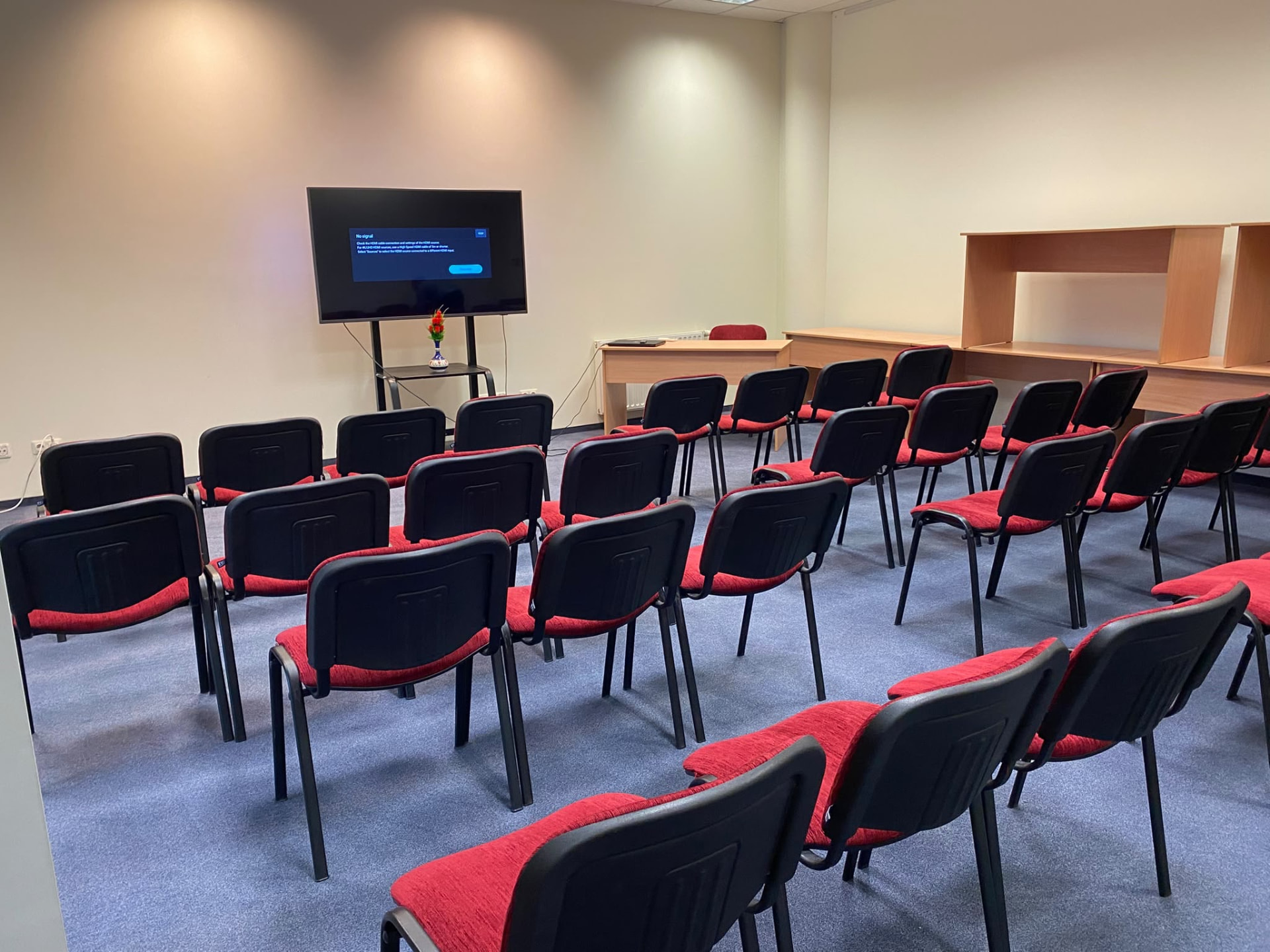 Meeting room photo 7